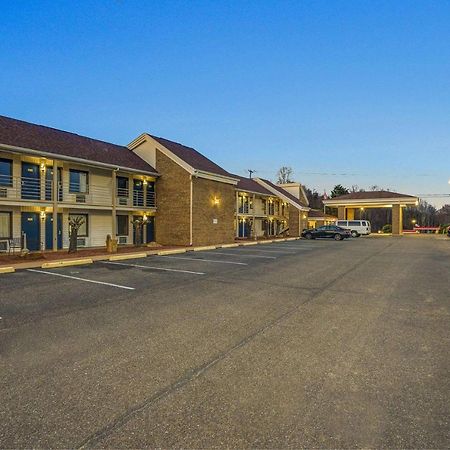 Motel 6-Hillsville, Va Eksteriør billede