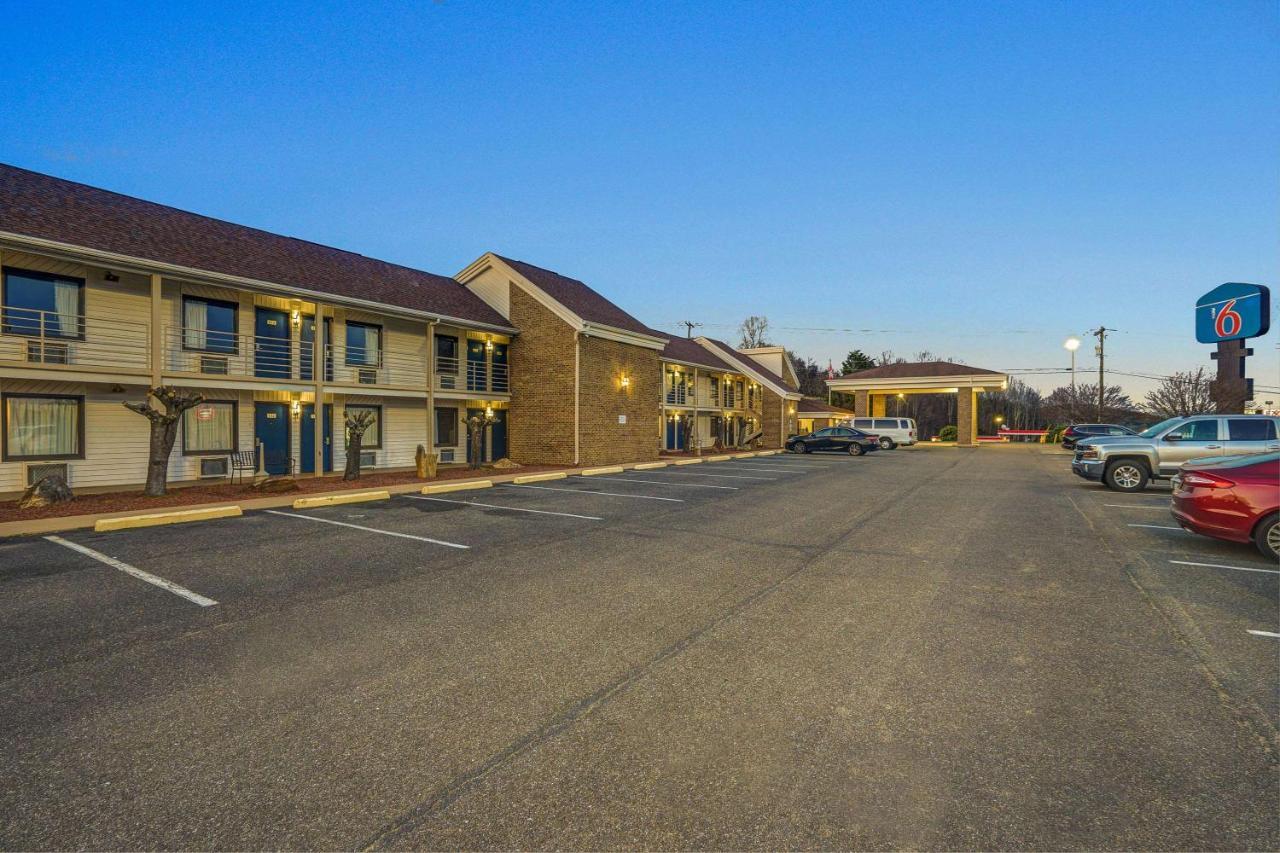 Motel 6-Hillsville, Va Eksteriør billede