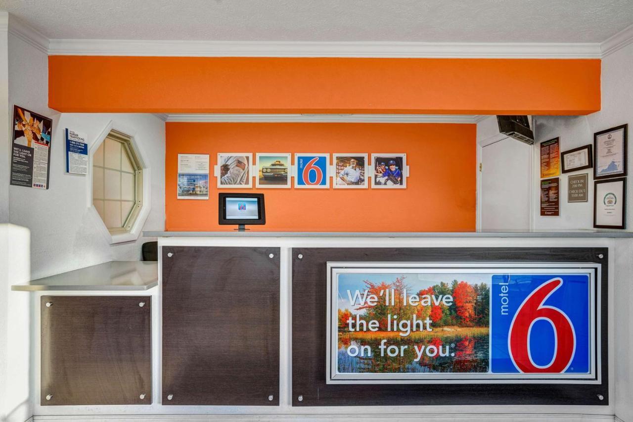 Motel 6-Hillsville, Va Eksteriør billede